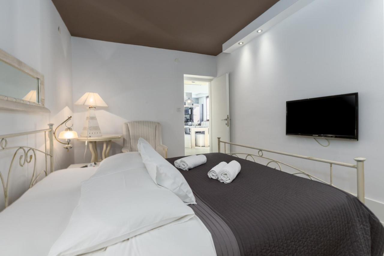 Apartments Bori Пореч Экстерьер фото